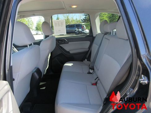 Used 2017 Subaru Forester 2.5i Premium w/ All-Weather Package image 20