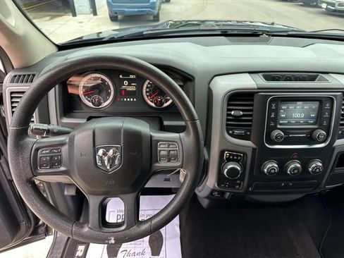 Used 2017 RAM 1500 Express w/ Black Ram 1500 Express Group AWD/4WD image 13