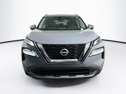 Used 2023 Nissan Rogue SL AWD/4WD image 2