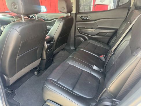 Used 2020 GMC Acadia SLT w/ Premium Package AWD/4WD image 9