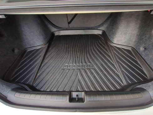 Used 2022 Honda Accord Sport image 24