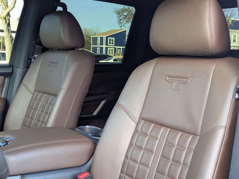 Used 2023 Nissan Titan Platinum Reserve w/ Moonroof Package image 14