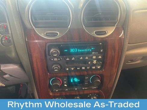 Used 2003 GMC Envoy XL SLT AWD/4WD image 15