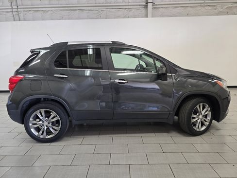 Used 2019 Chevrolet Trax LT w/ Driver Confidence Package image 14