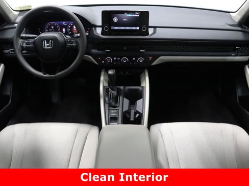 Used 2024 Honda Accord EX image 31