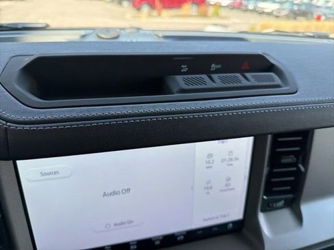 New 2026 Ford Bronco Outer Banks AWD/4WD image 19
