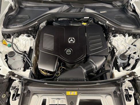 Certified 2025 Mercedes-Benz GLC 350e 4MATIC image 11