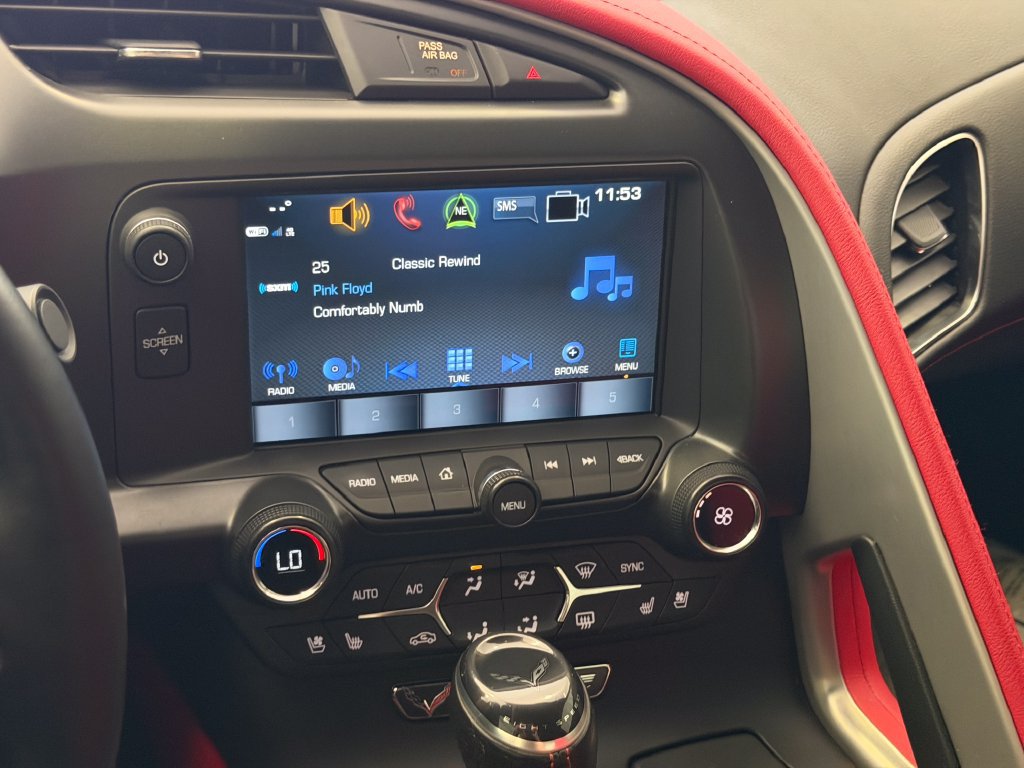 Used 2019 Chevrolet Corvette Stingray Coupe w/ 2LT Preferred Equipment Group RWD image 23