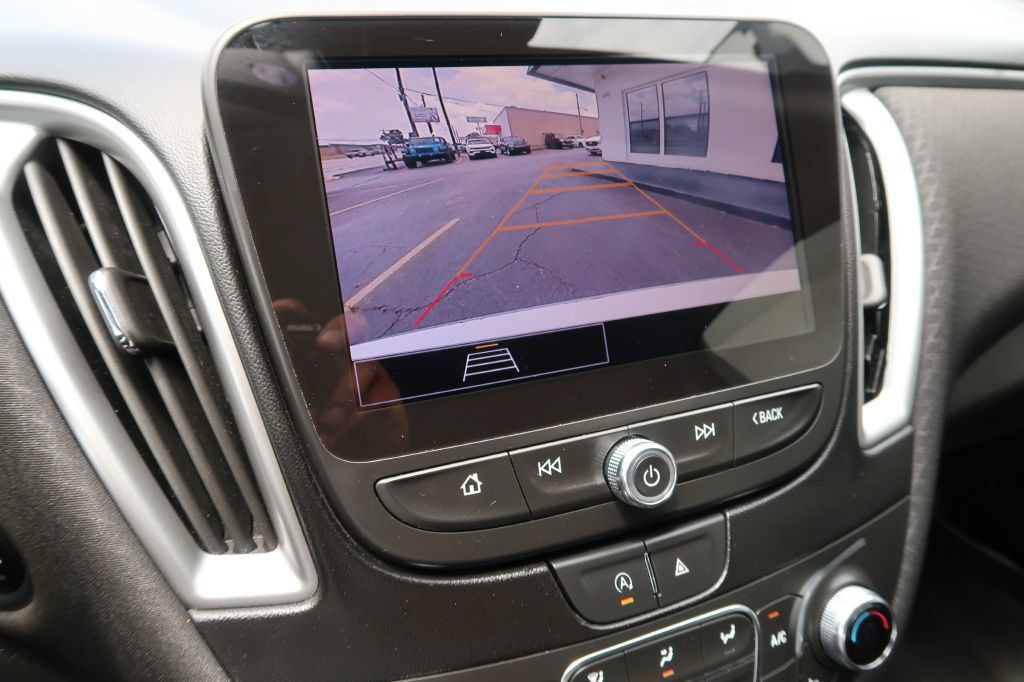 Used 2023 Chevrolet Malibu LT w/ Driver Confidence Package FWD image 12