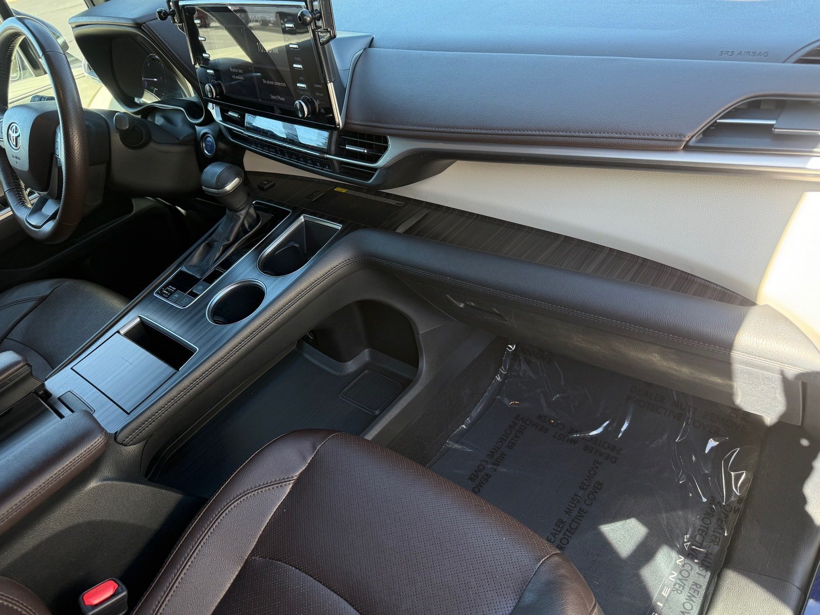 Used 2021 Toyota Sienna Platinum FWD image 12