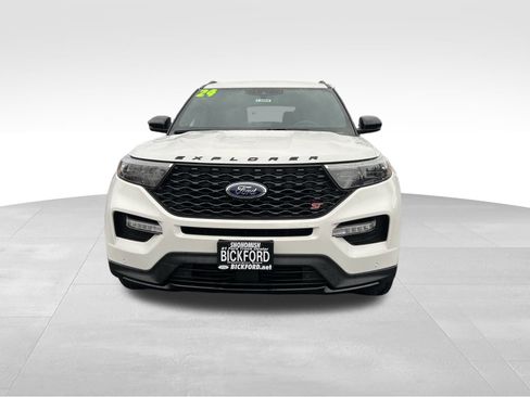 Used 2024 Ford Explorer ST w/ Technology Package image 2
