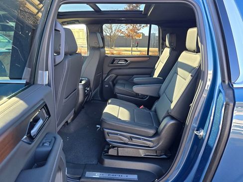 New 2026 GMC Yukon XL Denali w/ Sun & Power Step Package image 25