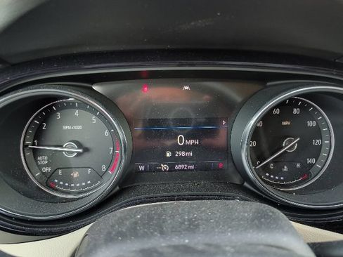 Used 2023 Buick Encore GX Preferred w/ Cold Weather Comfort Package FWD image 16