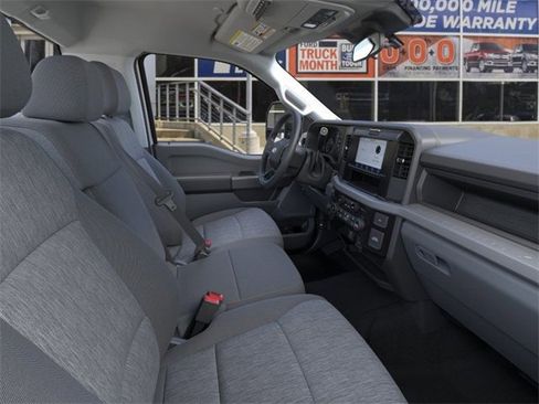 New 2026 Ford F250 XL w/ XL Chrome Package image 11