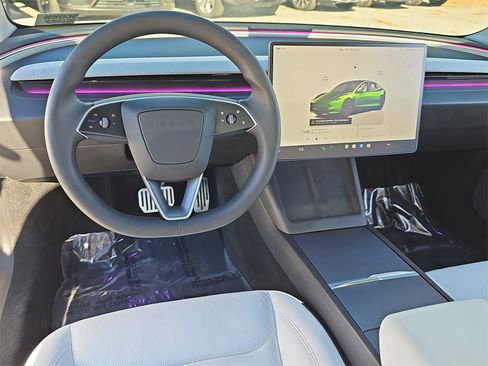 Used 2024 Tesla Model 3 Long Range image 16