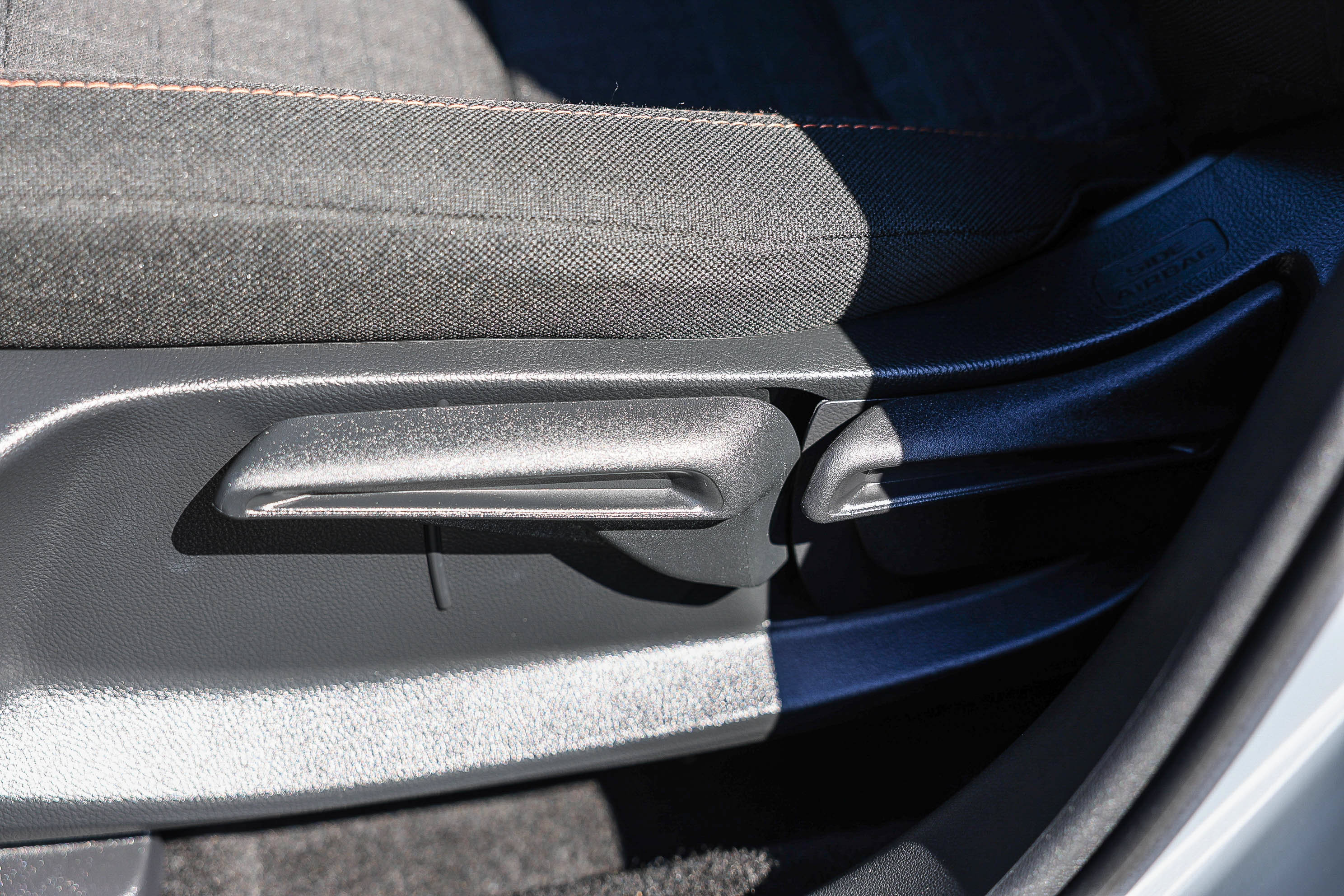Certified 2025 Honda HR-V Sport image 10