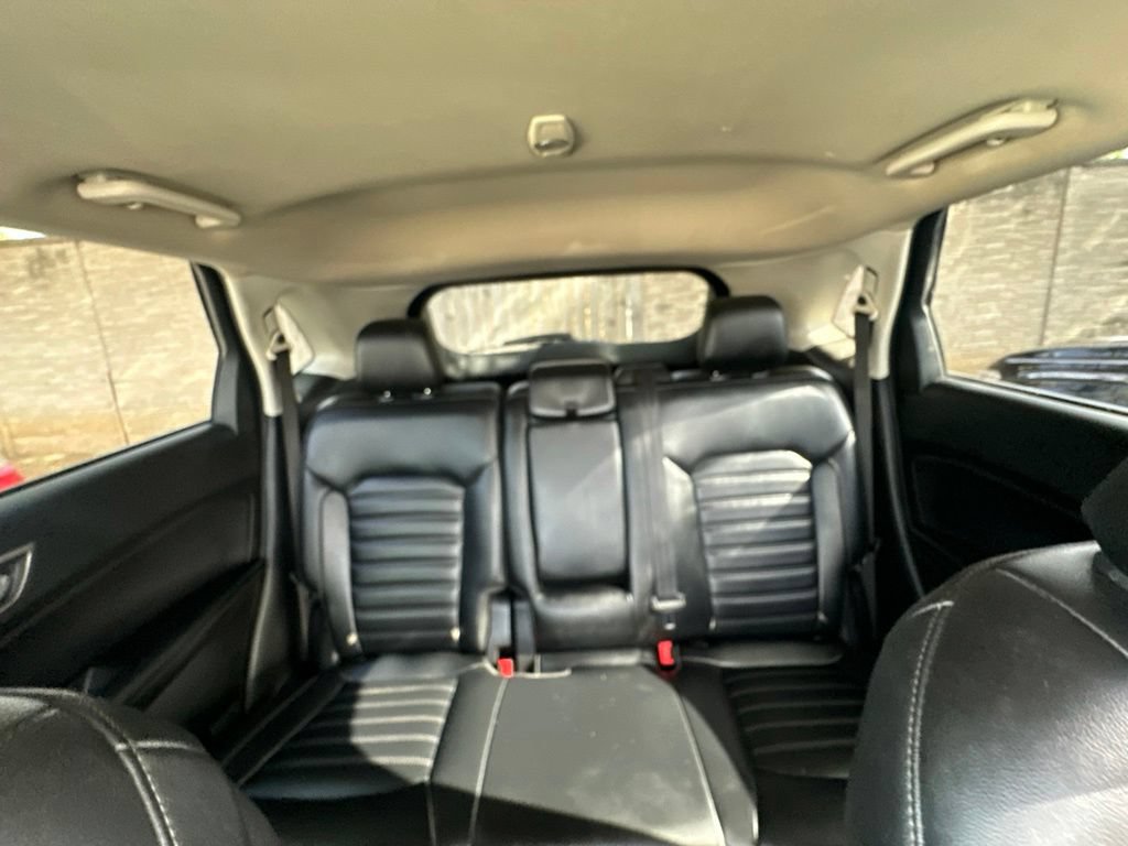 Used 2022 Ford Edge Titanium AWD/4WD image 24