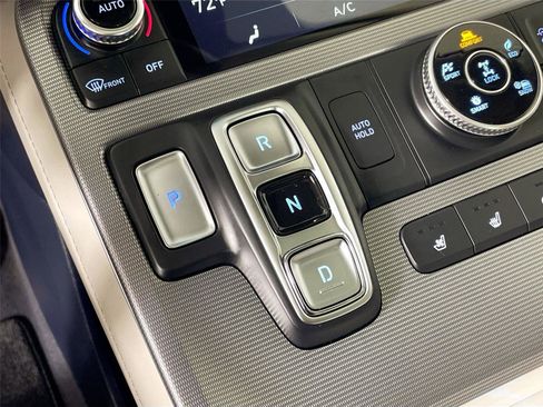 Used 2024 Hyundai Palisade Calligraphy image 15