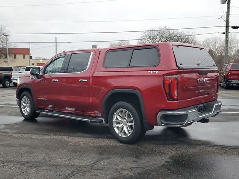 Used 2021 GMC Sierra 1500 SLT w/ SLT Premium Package image 4
