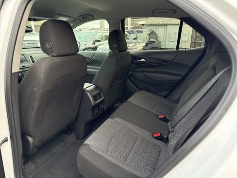 Used 2024 Chevrolet Equinox LT image 15