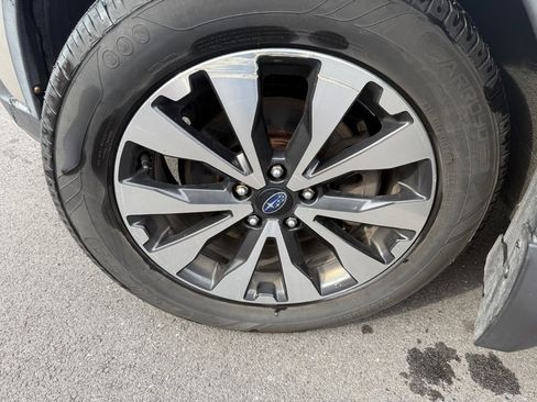 Used 2015 Subaru Outback 2.5i Limited image 24