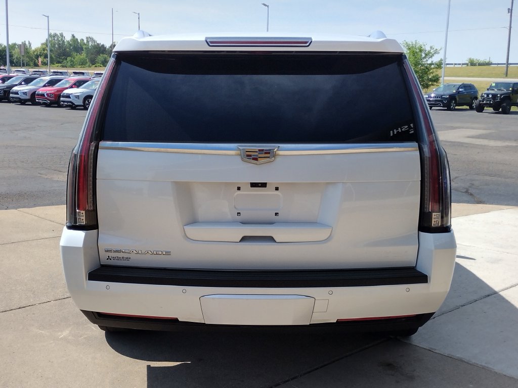 Used 2017 Cadillac Escalade ESV Premium Luxury AWD/4WD image 29
