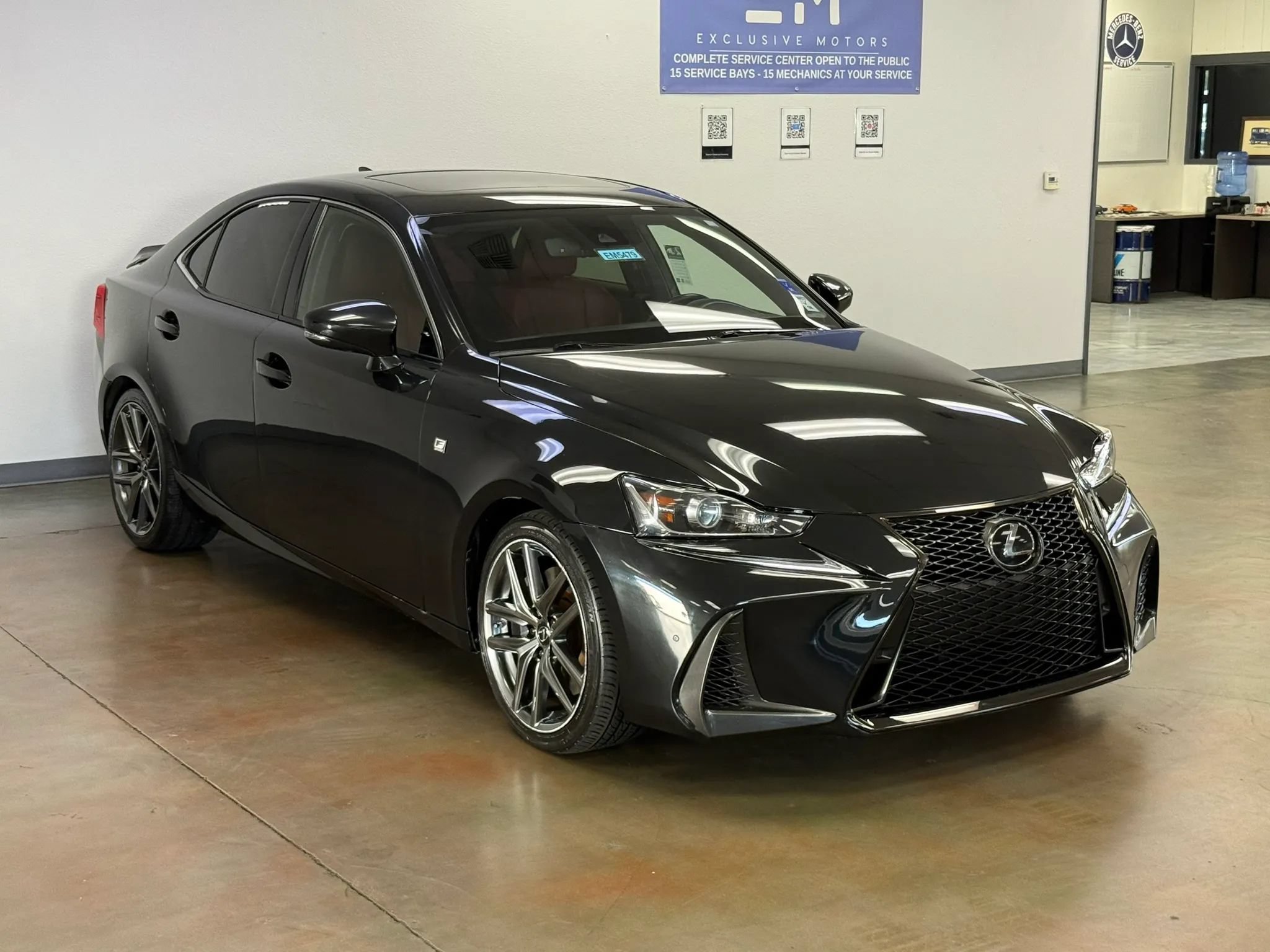 Used 2019 Lexus IS 350 F Sport w/ F Sport Package RWD image 2