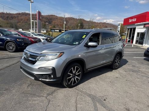 Used 2019 Honda Pilot Elite image 4