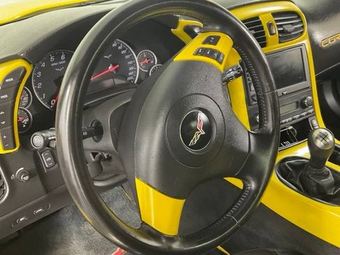 Used 2007 Chevrolet Corvette Convertible w/ Preferred Equipment Group RWD image 20