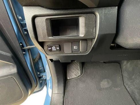 Used 2019 Toyota Tacoma SR5 image 34