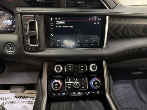 Certified 2023 GMC Yukon Denali AWD/4WD image 16