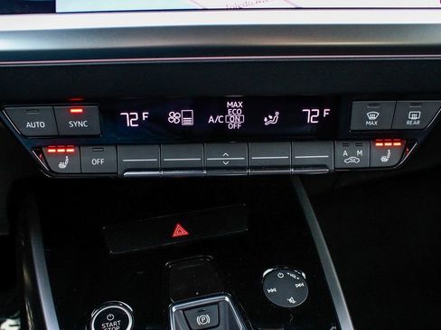 Used 2024 Audi Q4 e-tron Premium Plus w/ Premium Plus image 24