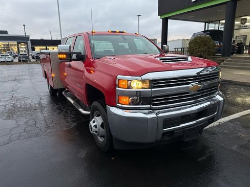 Used 2017 Chevrolet Silverado 3500 W/T w/ WT Convenience Package image 2