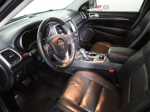 Used 2017 Jeep Grand Cherokee Summit image 19