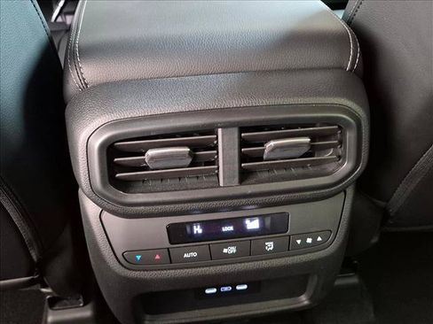 Certified 2024 Honda Pilot EX-L image 15
