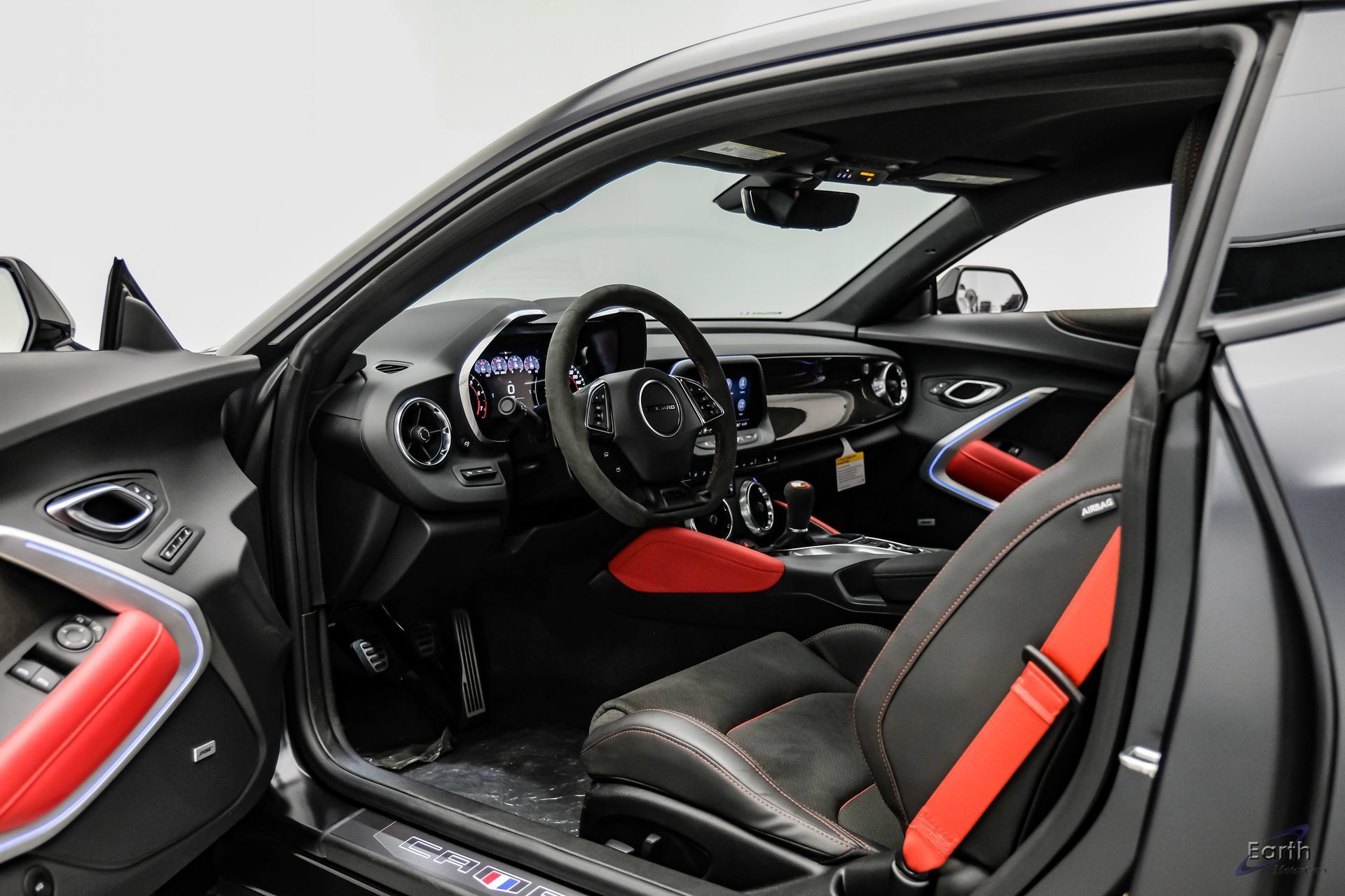 Used 2024 Chevrolet Camaro ZL1 RWD image 46