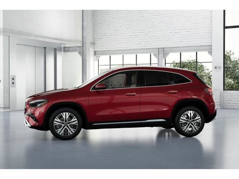 New 2026 Mercedes-Benz GLA 250 4MATIC image 35