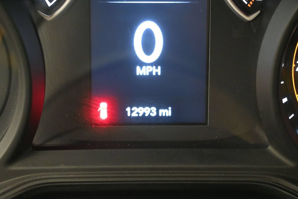 Used 2024 Jeep Wrangler Sport AWD/4WD image 25