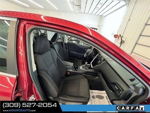 Used 2022 Subaru Legacy Premium image 5