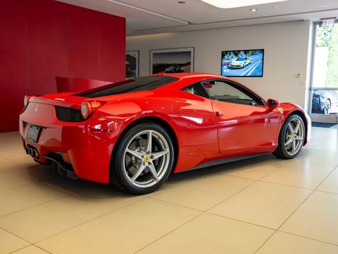 Used 2011 Ferrari 458 Italia Coupe RWD image 6
