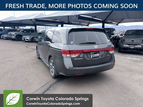 Used 2015 Honda Odyssey Touring image 2