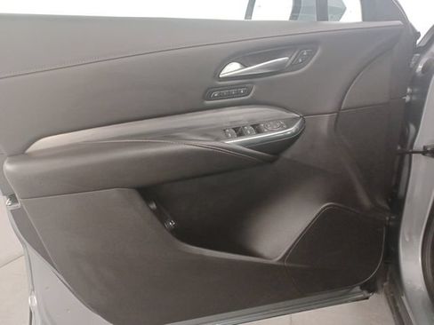 Used 2025 Cadillac XT4 Premium Luxury FWD image 16