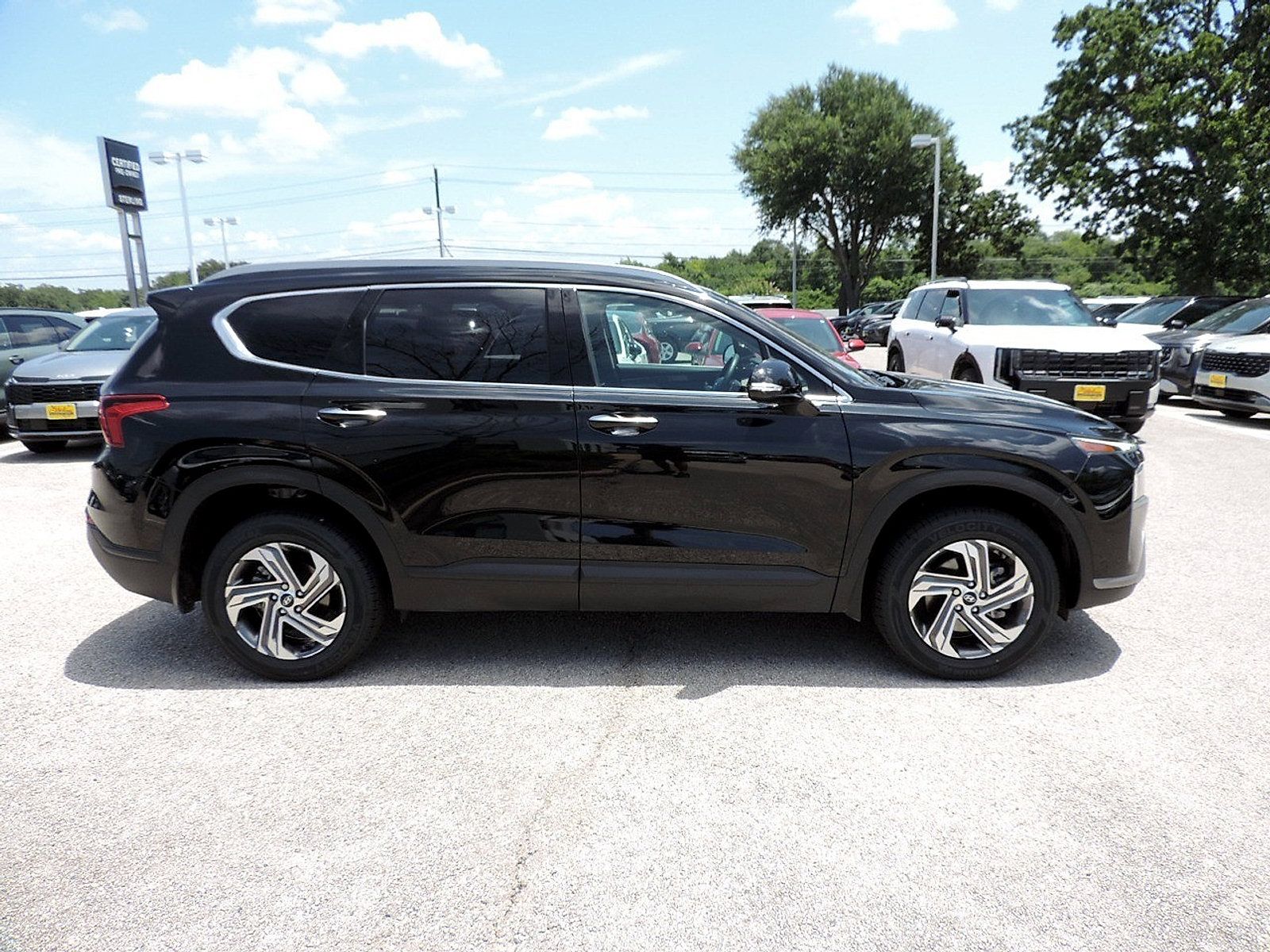 Used 2023 Hyundai Santa Fe SEL AWD/4WD image 4