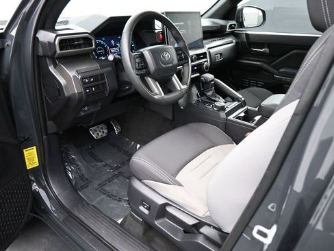 Used 2024 Toyota Tacoma TRD Sport AWD/4WD image 2