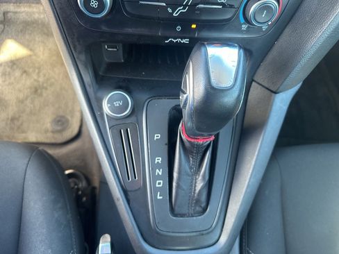 Used 2015 Ford Focus SE image 7