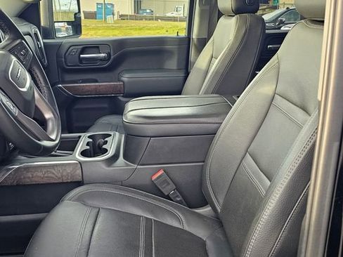Used 2023 GMC Sierra 2500 Denali w/ Denali Ultimate Package image 5