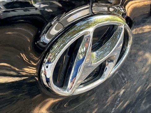 Used 2019 Hyundai Tucson Value FWD image 31