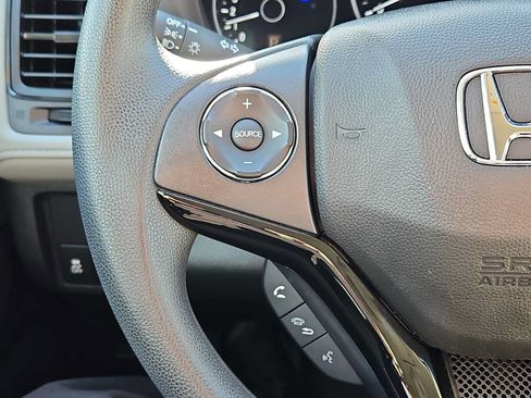 Certified 2021 Honda HR-V LX image 11