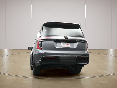 Certified 2025 Nissan Armada PRO-4X AWD/4WD image 27