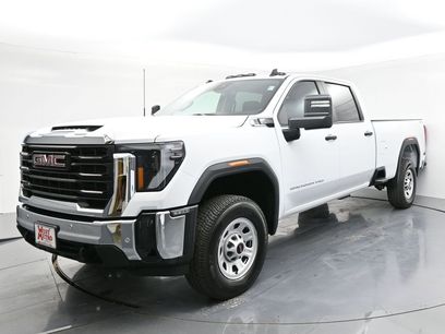 New 2025 GMC Sierra 3500 Pro w/ 1SA Pro Safety Plus Package
